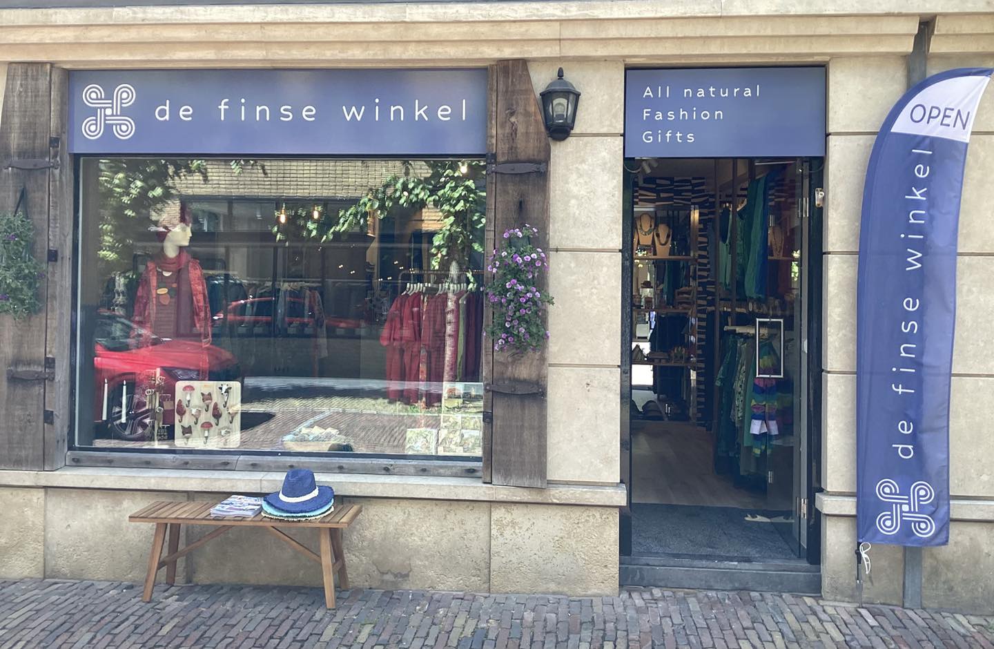 De Finse Winkel in Bergen (Noord-Holland)